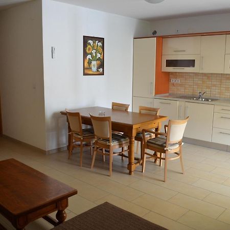 Apartments Buljan باشْكا الغرفة الصورة