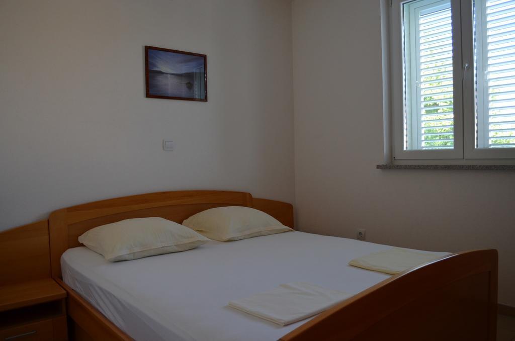 Apartments Buljan باشْكا الغرفة الصورة